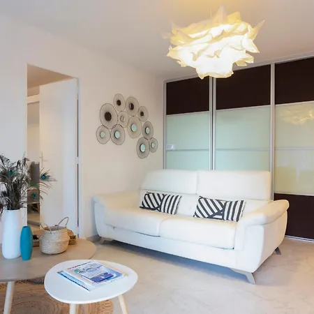 Chez Sandrine - Superbe T2 En Centre A 100m Des Plages * לה גרנד מוט
