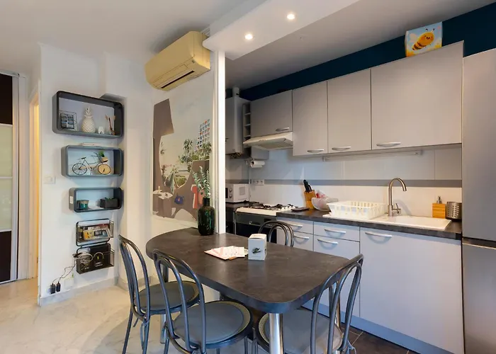 Chez Sandrine - Superbe T2 En Centre à 100m Des Plages *